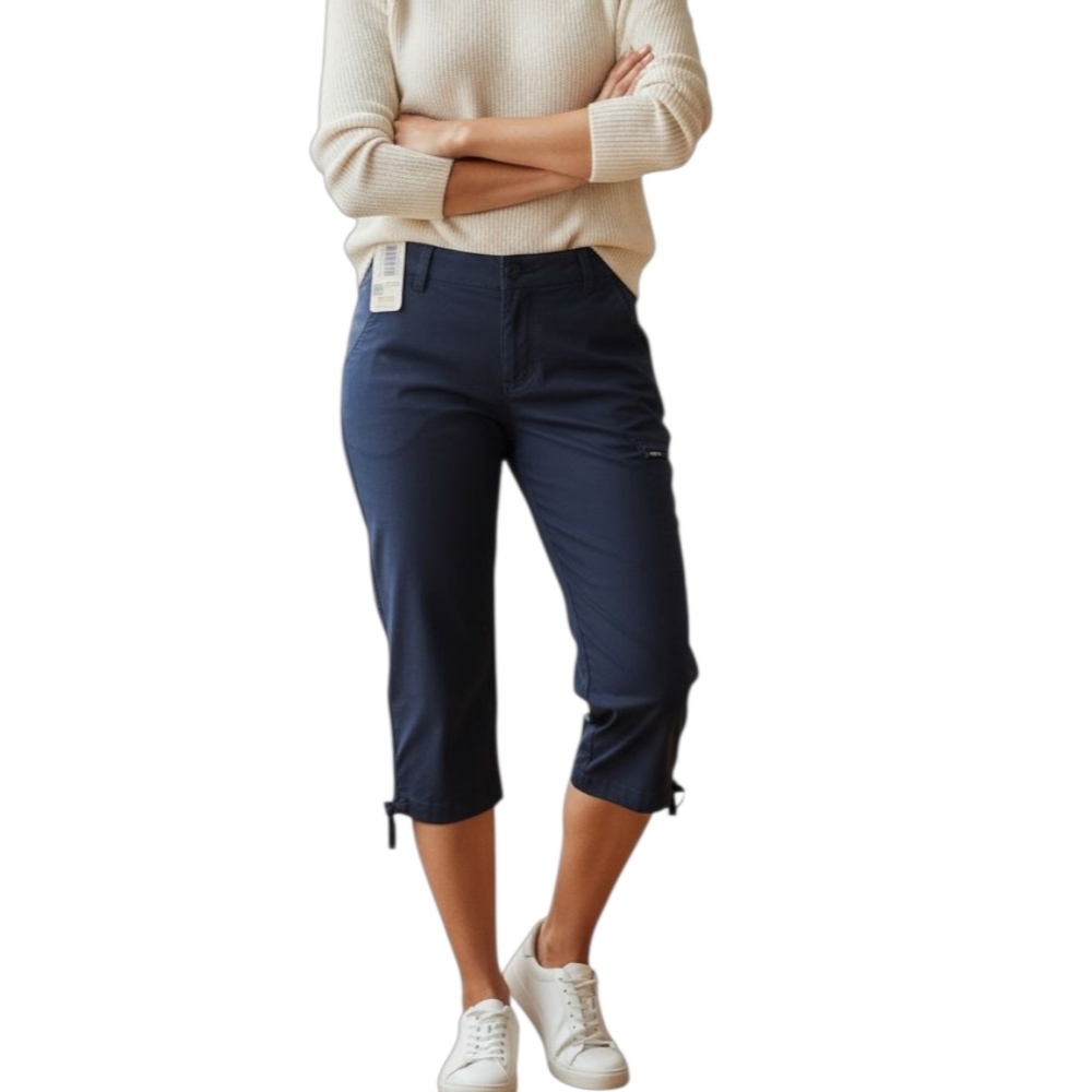 🦜 2/$10 NWT Mountain Khakis Women's Stretch Poplin Blue Capris. Sz. 6.
